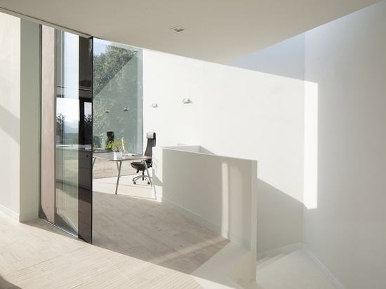 CASA Y ESTUDIO YC POR RTA-OFFICE