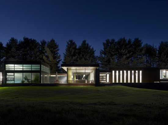 RESIDENCIA DE CLEARVIEW POR LA ARQUITECTURA INC. DE ALTIUS