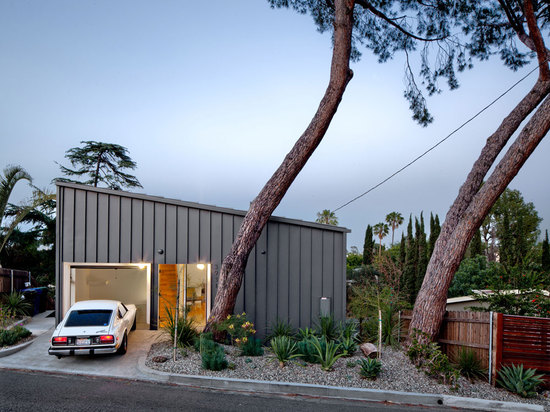 CASA GRANDE Y PEQUEÑA DE LOS ARQUITECTOS ANÓNIMOS