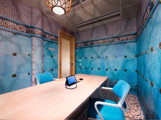 La oficina de Google en Budapest por el estudio de Graphasel Design