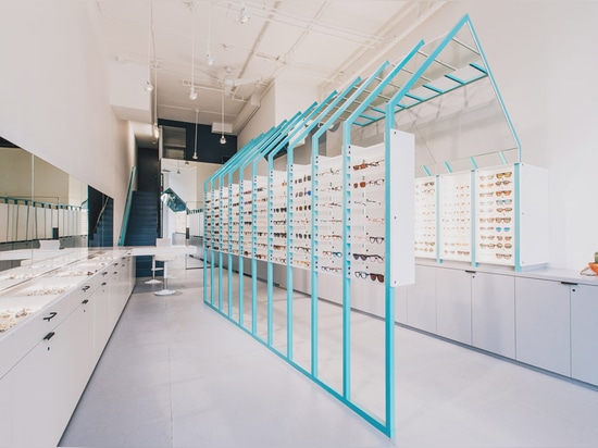 El almacén eyewear de Seattle por arquitectura de la mejor práctica se diseña “para jugar con la opinión”