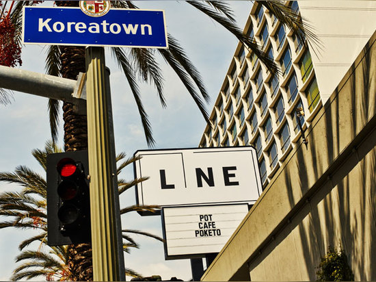 foto de Adrian Gaut, © la línea hotel, L.A.