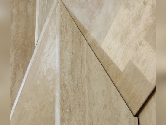 AIRE NATURAL Roman Travertine de GammaStone