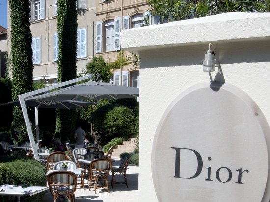 DES LICES - Saint Tropez de DIOR