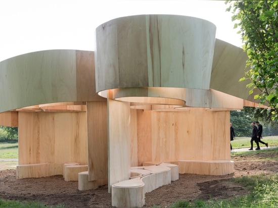 Cuatro casas de verano fascinantes acompañan a Serpentine Gallery Pavilion de este año