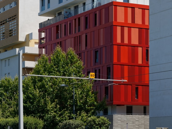 Rojo de Ruby en Montpellier (34 - Francia)