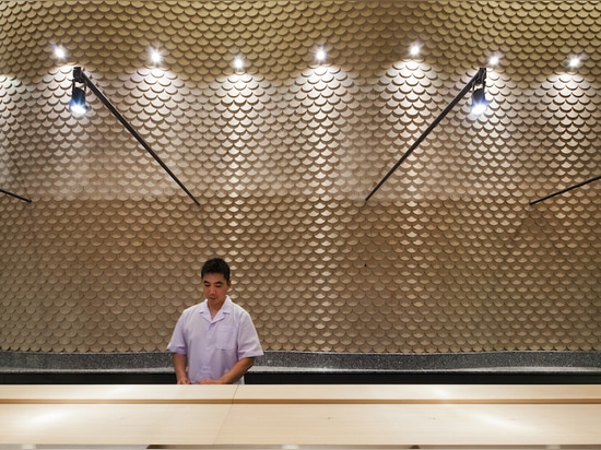 ¿el cocinero es el restaurante? el punto focal de s, una gama de colores de color silenciada fue elegido para acentuarlo más lejos