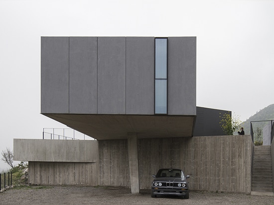 La arquitectura de la LCC esculpe el ‘caza de gravedad-desafío GZ’ en chile