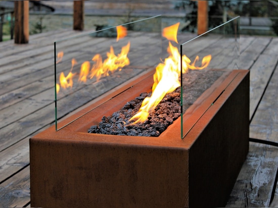 Chimenea de gas al aire libre, Galio Corten por Planika