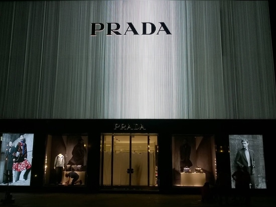 BOUTIQUE PRADA CANCUN MÉXICO