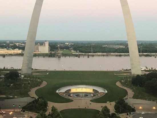 El museo del arco de la entrada de Eero Saarinen experimenta la revitalización en St. Louis