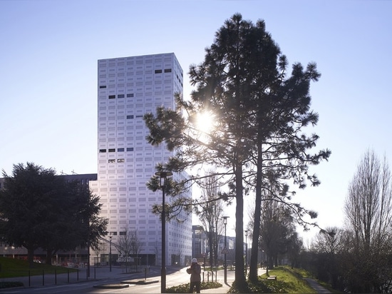 Nantes. El Lan termina 360° la visión, una torre diáfana de 18 pisos