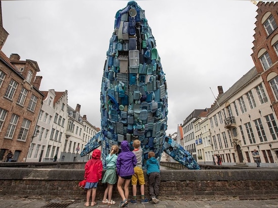 Rascacielos [la ballena de Brujas]