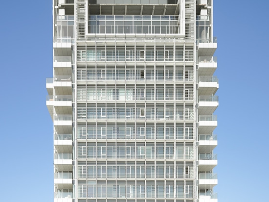 la torre del rothschild de los meier de Richard añade a la herencia del bauhaus de Tel Aviv