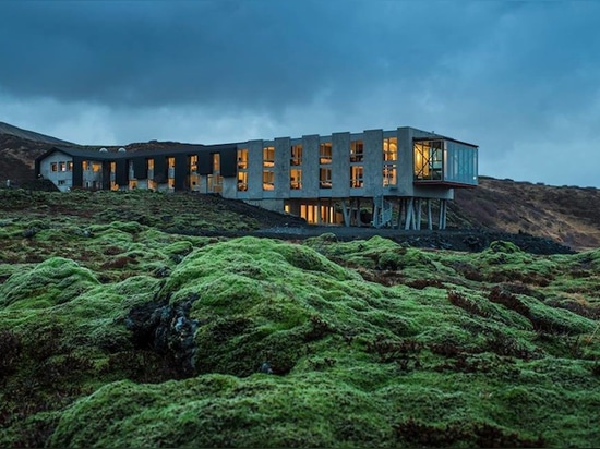 Ion Hotel de Islandia ofrece las vistas dramáticas de la aurora boreal