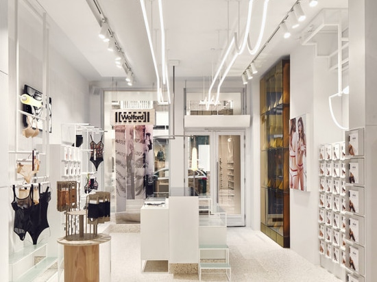 TIENDA PRINCIPAL DE WOLFORD AMSTERDAM