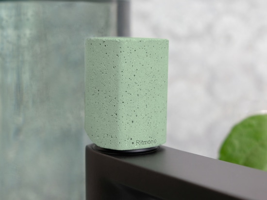 Haptic Concrete Colors de Ritmonio, "I colori del Mondo".