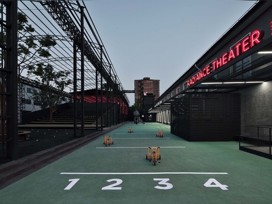 Shanghai Museum of Glass Park / Coordinación Asia