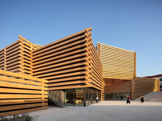 El OMM de Kengo Kuma and Associates abre sus puertas en Turquía