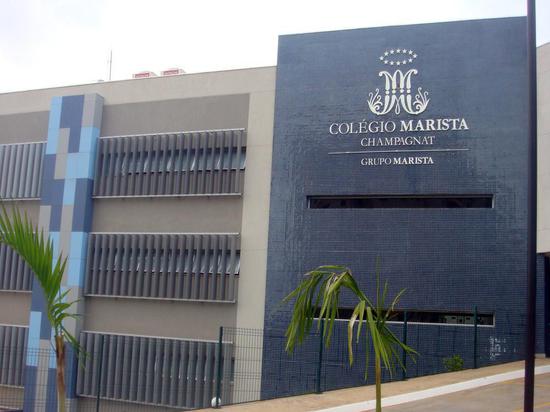 UNIVERSIDAD DE CHAMPAGNAT MARIST