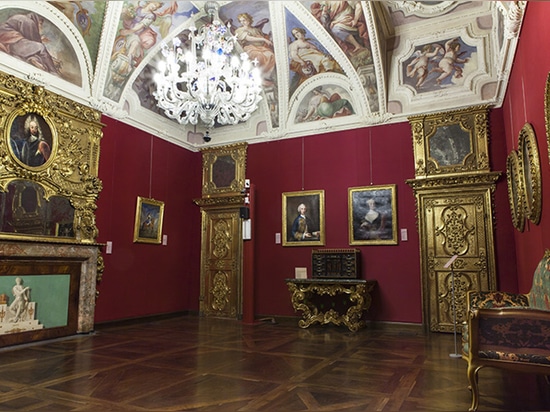 Restauración de lámparas clásicas en el Palacio Mazzetti-Asti