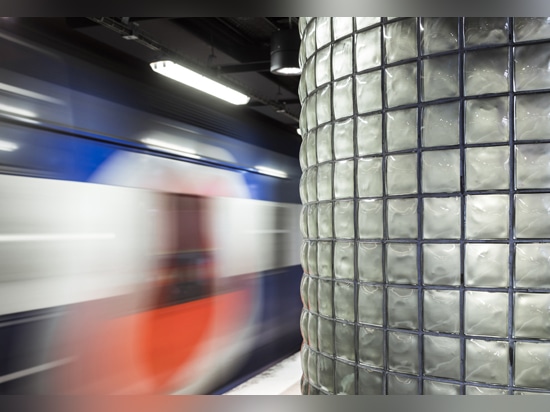 Châtelet-Les-Halles y su nueva vidriera