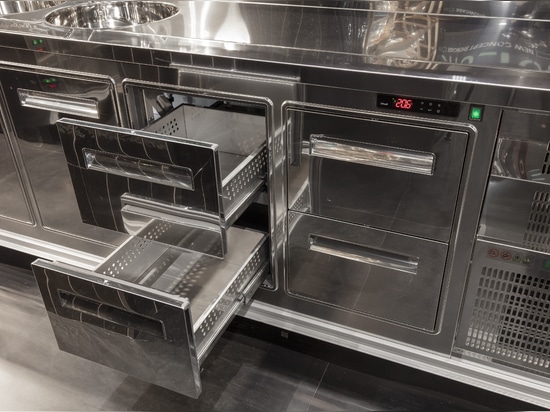 Frigomeccanica presenta los nuevos muebles y vitrinas refrigeradas para Horeca y Food