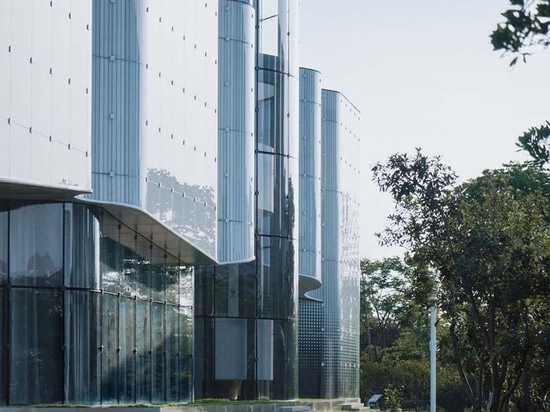 Museo de los insectos Zhou Yao / DDB Architects + Sitarch Lab