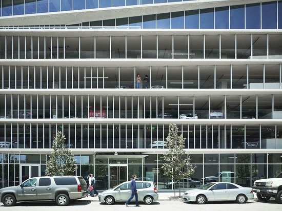 Edificio de oficinas Sycamore953 / Lorcan O'Herlihy Architects