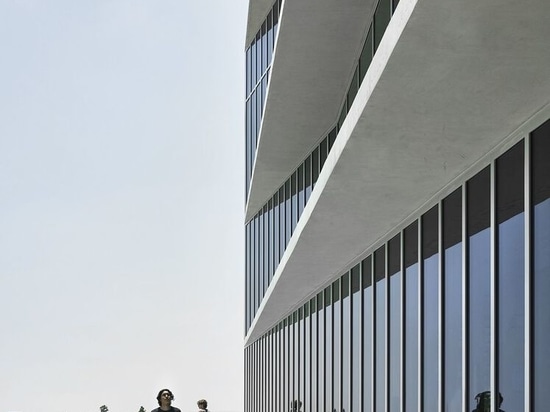 Edificio de oficinas Sycamore953 / Lorcan O'Herlihy Architects