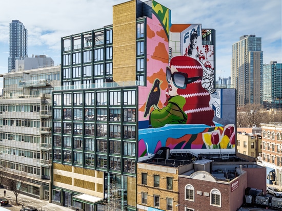 Malla flexible Golden Banker Wire Dune en la Green House de Nueva York