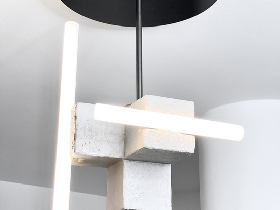 "DAZZLE_concrete": Una audaz fusión de chic industrial y elegancia moderna