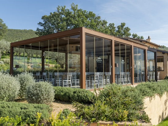 La  casa de campo La Quercetta en Foligno se viste de diseño y funcionalidad con las soluciones KE