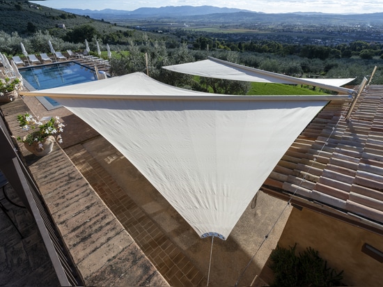 La  casa de campo La Quercetta en Foligno se viste de diseño y funcionalidad con las soluciones KE