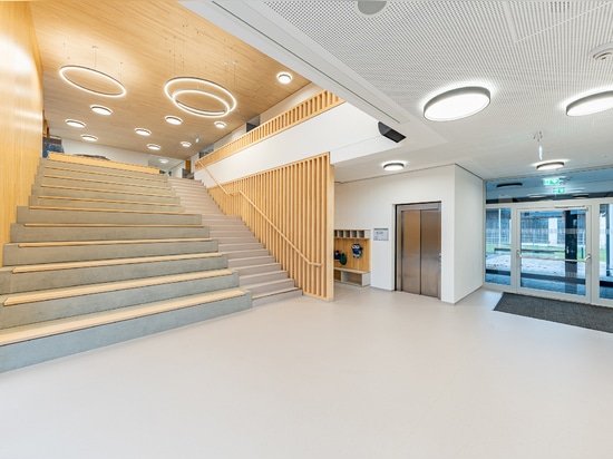 Rehabilitación de la Escuela Primaria Wörth – Baviera, Alemania