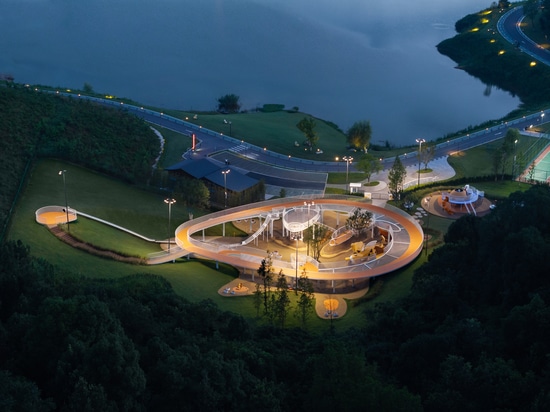 Paraíso infantil del lago Liuquan / HID Landscape Architecture