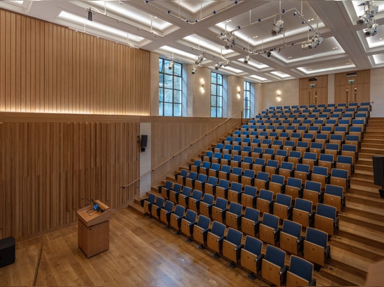 Oxford Trinity College - Edificio Levine