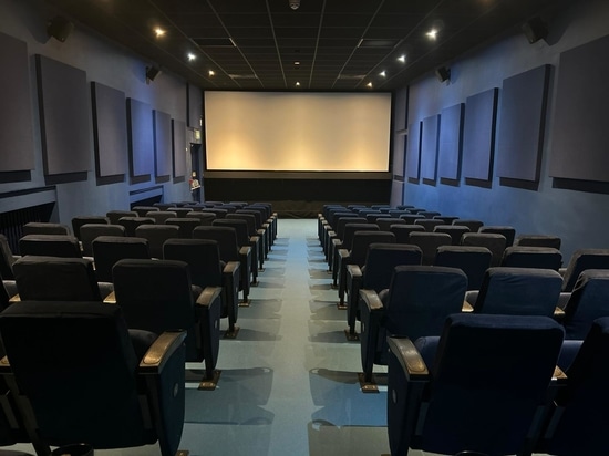 Plaza Community Cinema - Renovación de las butacas