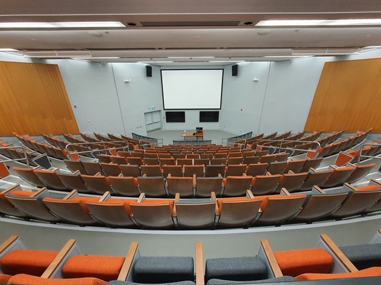 ISTITUCIONES EDUCATIVAS - Burnaby, Canada