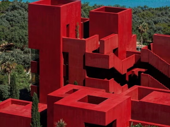 Hay una "nueva" Muralla Roja, y está en Albania