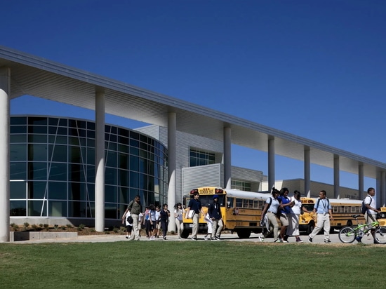 Escuela Secundaria Lady Bird Johnson