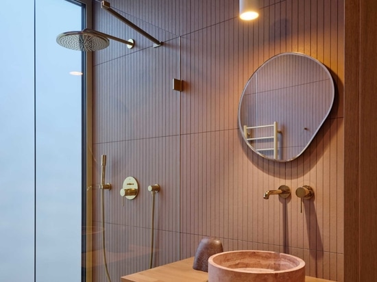 Una casa inspirada en la idea de una capilla