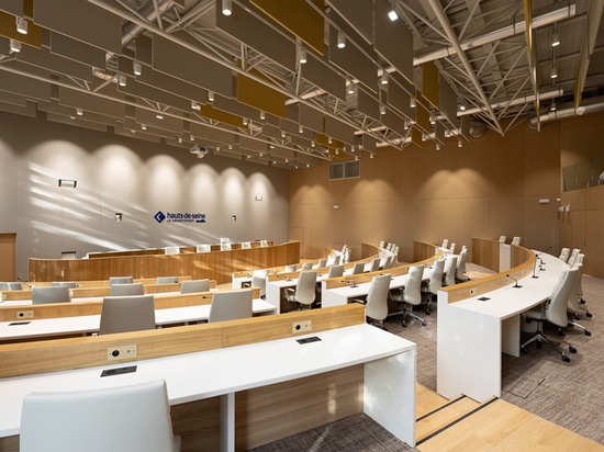 SALAS POLIVALENTES - Nanterre, Francia