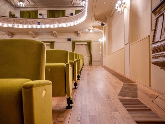 TEATROS - Bari, Italia