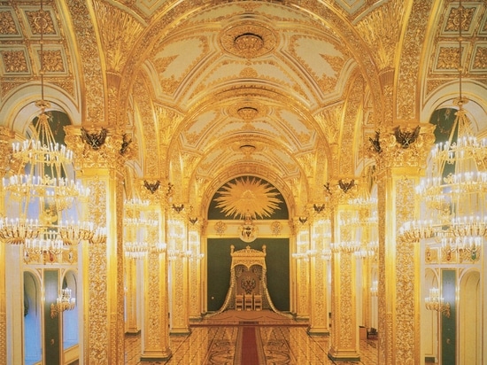 La restauración del suelo del Kremlin