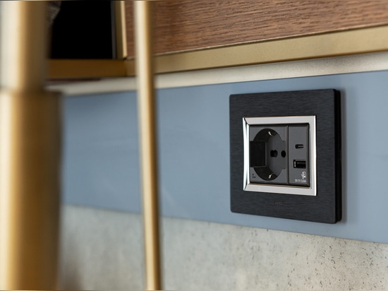 El Hotel Nemi de Milán tiene un elegante sistema eléctrico con soluciones AVE
