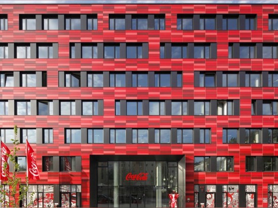 ¿Coca-Cola? el HQ rojo brillante de s Berlín es realmente bastante verde, los gracias al diseño ahorro de energía